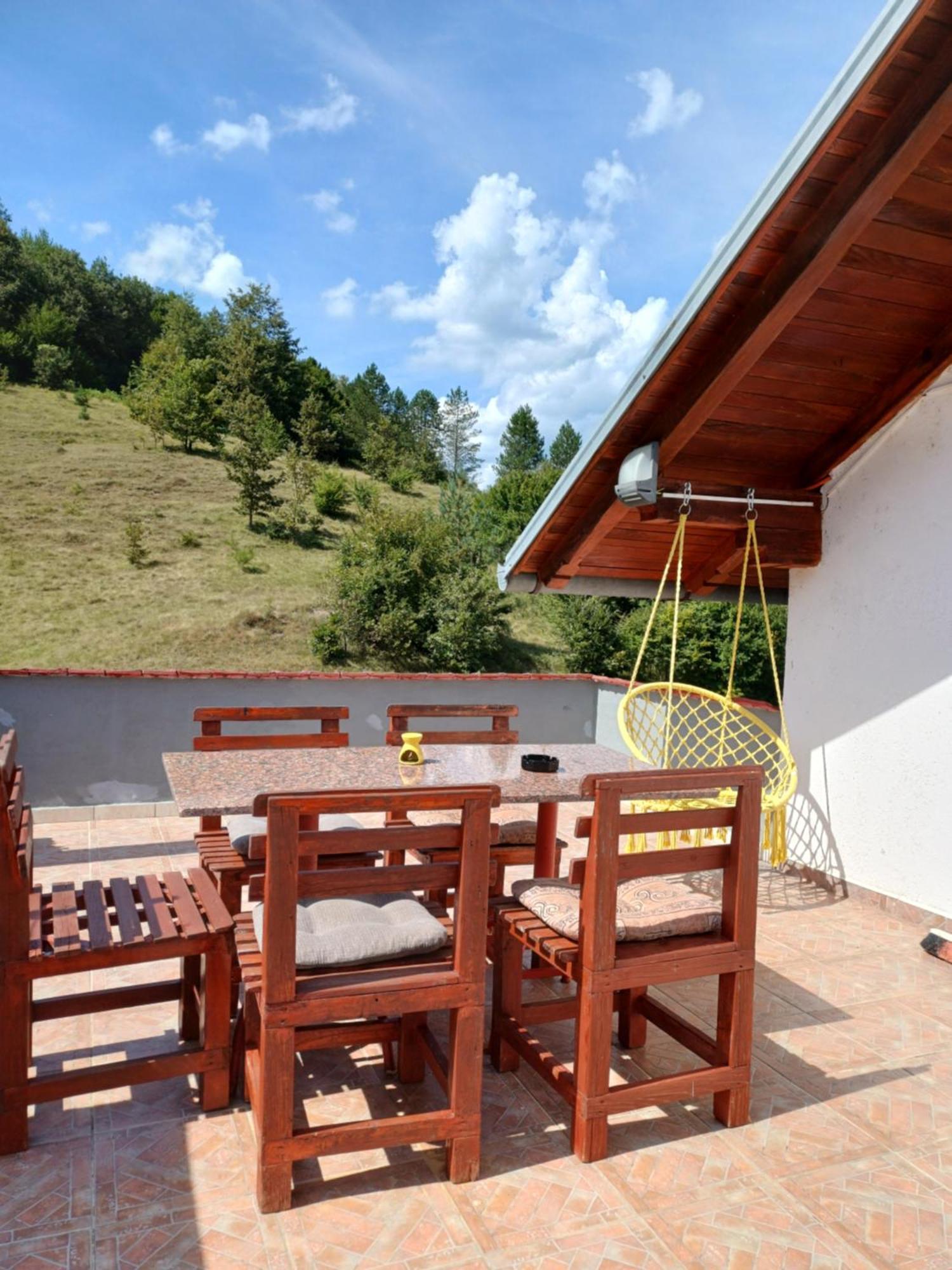 Apartman Denis Una Luzine Екстериор снимка