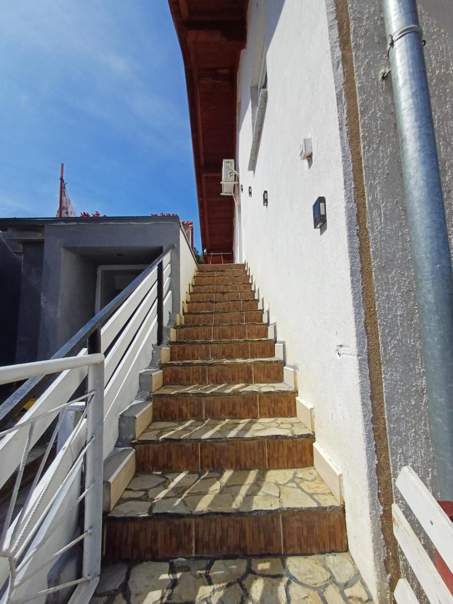 Apartman Denis Una Luzine Екстериор снимка