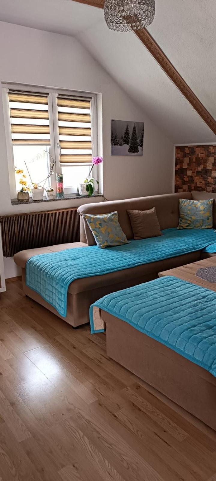 Apartman Denis Una Luzine Екстериор снимка